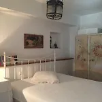 Stephania's Stone House منزل ريفي