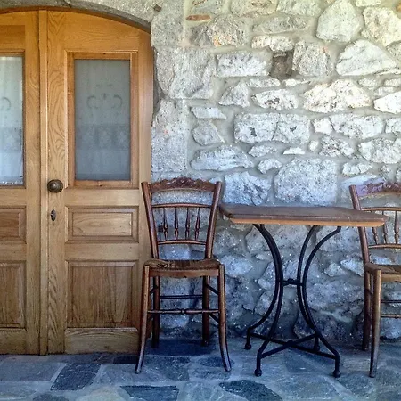 Εξοχικό σπίτι Stephania's Stone House