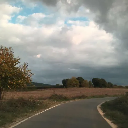 Stephania's Stone House 컨트리하우스