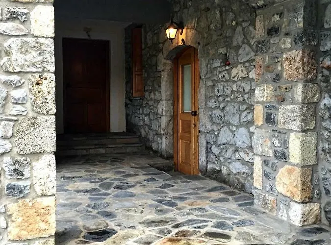 Stephania's Stone House Landhaus