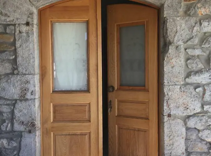 Stephania's Stone House Landhaus *