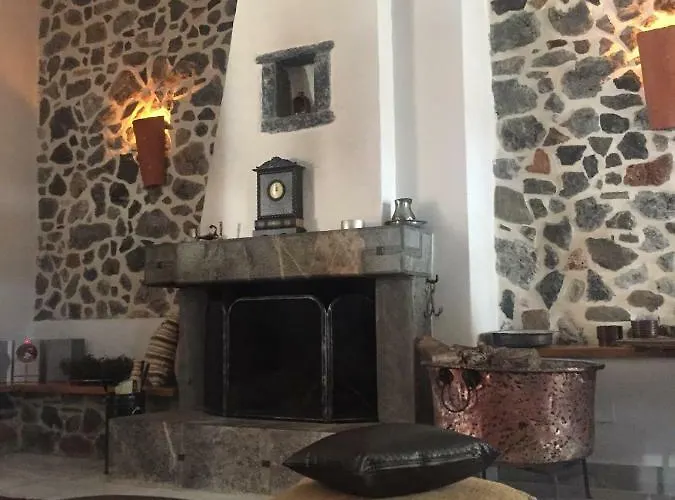 Stephania's Stone House Landhaus *